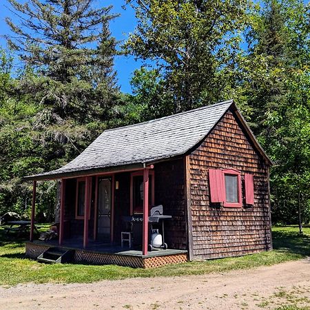 Riviere Petit Saguenay Villa Eksteriør bilde