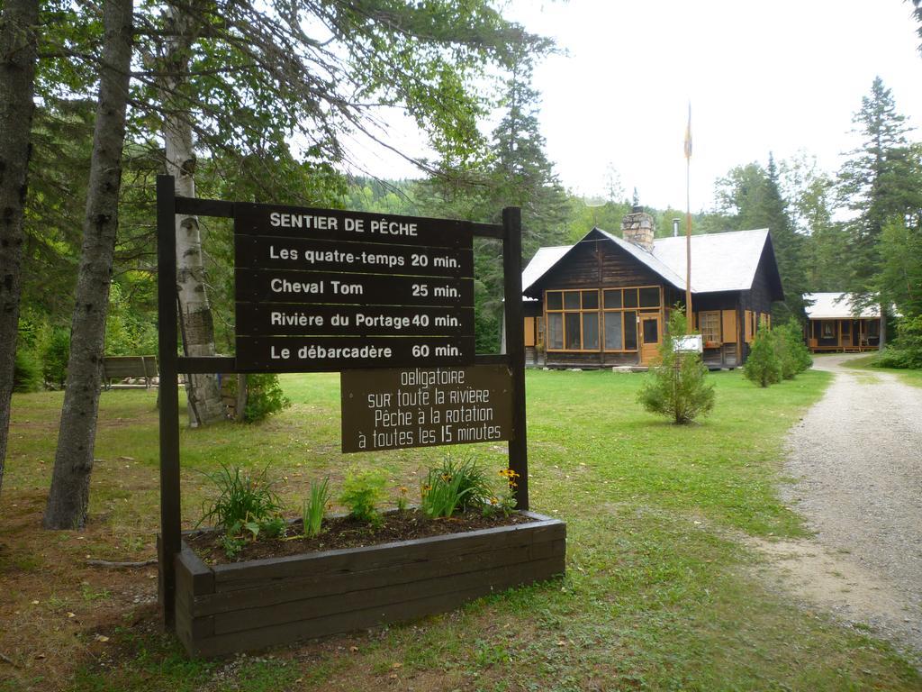 Riviere Petit Saguenay Villa Eksteriør bilde